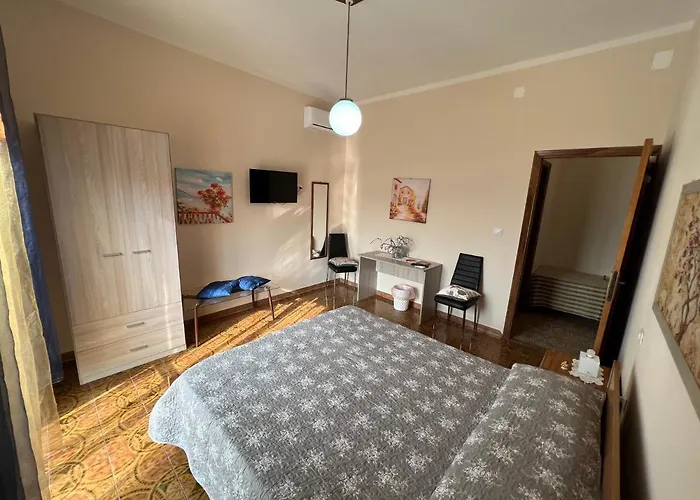 Empira Lamezia Terme *